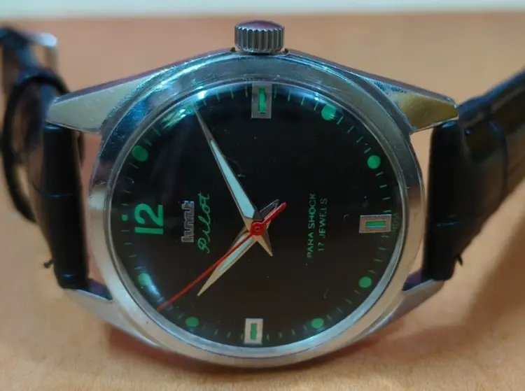 Vintage HMT Pilot Mechanical Wristwatch | 17 Jewels | Classic Black Dial - Image 2