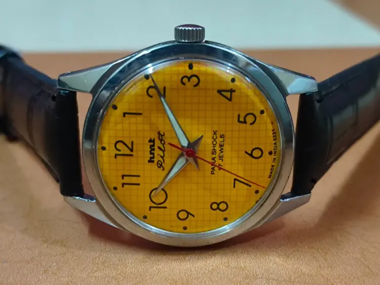 Vintage HMT Pilot Yellow Dial Mechanical Wristwatch | 17 Jewels | 1980s Classic