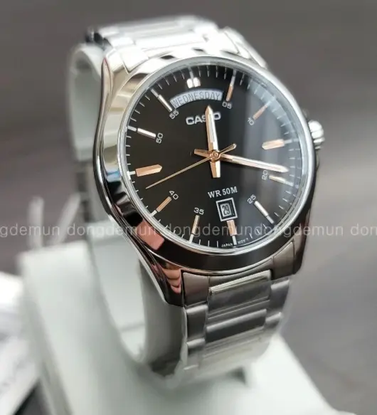Casio MTP-1370D-1A2DF – Men's Analog Silver Watch