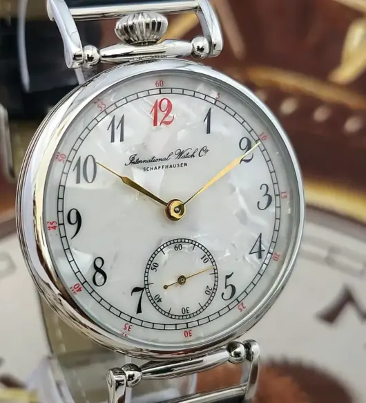 Vintage USSR Molnija MARRIAGE 3602 – 18 Jewels Mother of Pearl Dial