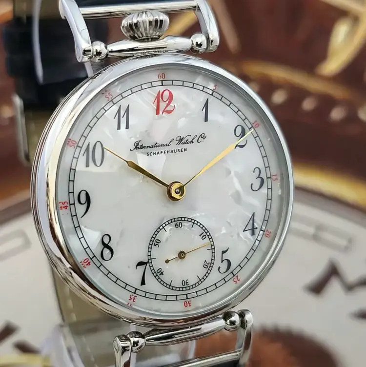 Vintage USSR Molnija MARRIAGE 3602 – 18 Jewels Mother of Pearl Dial