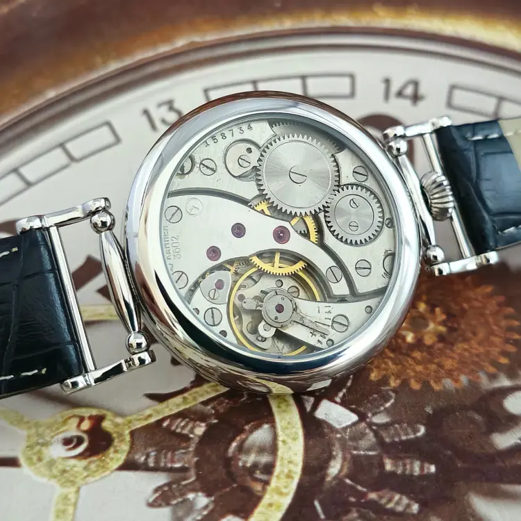 Vintage USSR Molnija MARRIAGE 3602 – 18 Jewels Mother of Pearl Dial - Image 3