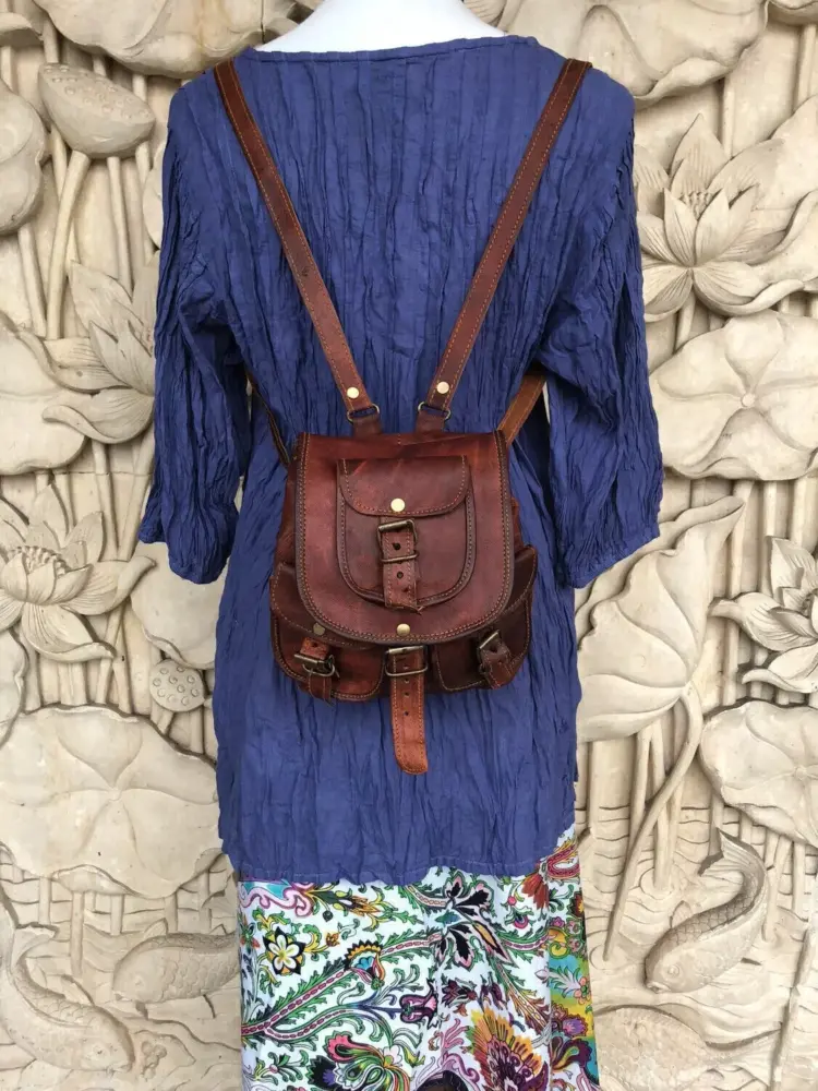 Women's Handmade Vintage Brown Leather Backpack - Image 2