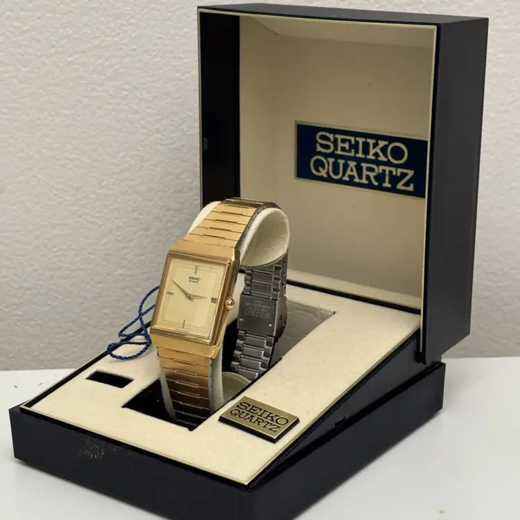 NOS Vintage Seiko 6439-5089 Tank Gold Tone Men's Watch - Image 3